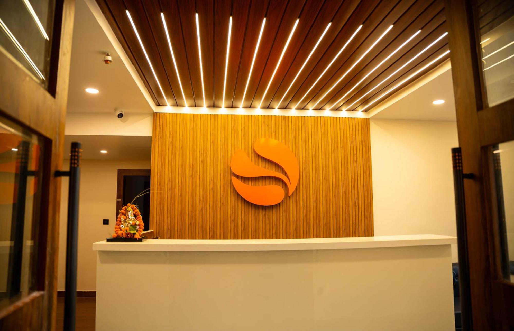 Hotel Orange Bhubaneswar Exterior foto
